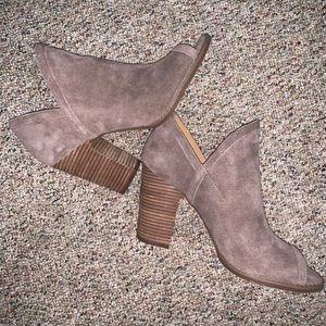 Women’s Open-Toed Lucky Brand Booties
